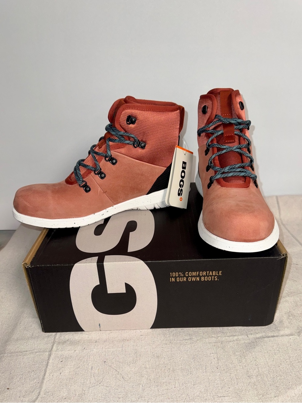 9.5 Womens BOGS Cypress Lace ST Paprika Composite Toe Waterproof Work Boots Shoe